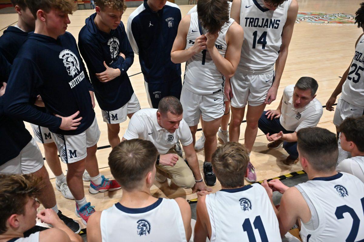 Eyes On The Hoop: Boys begin season play this weekend with high hoop hopes