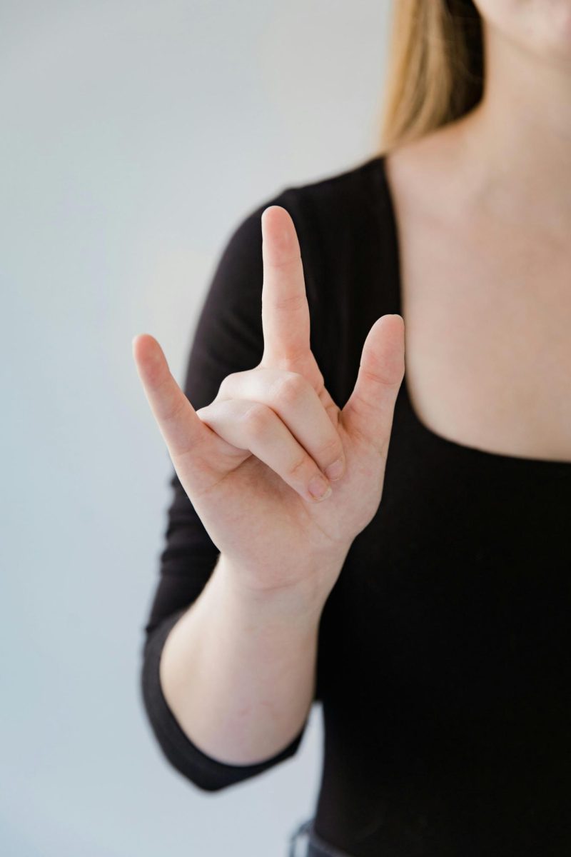 Sign Squad Renews Interest in ASL